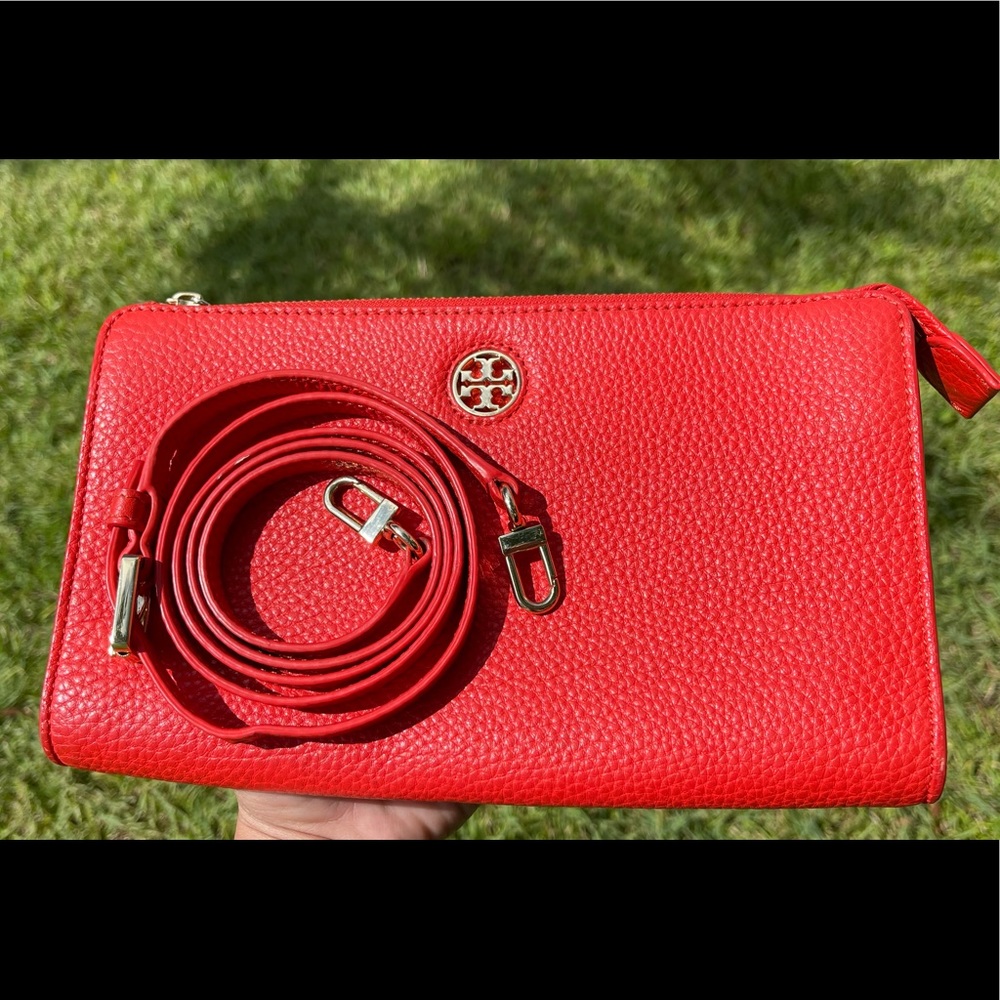 Tory Burch Robison wallet crossbody
